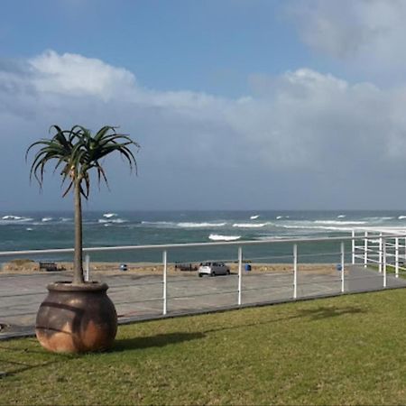 Kelly'S Beachfront Apartments Port Alfred Dış mekan fotoğraf